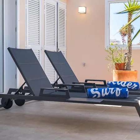 Sea View Penthouse Urbania *
