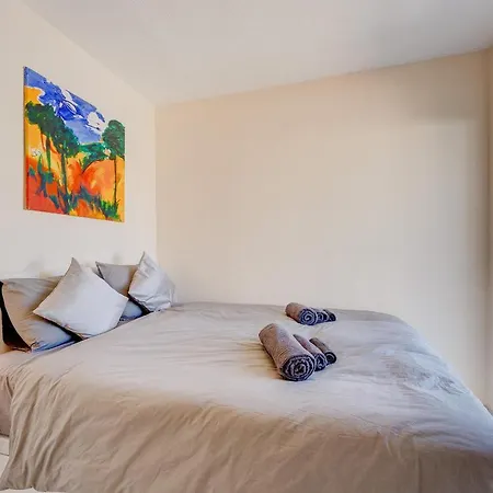 Sea View Penthouse Urbania Appartement