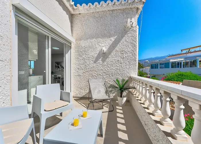 Sea View Penthouse Sunshine Urbania