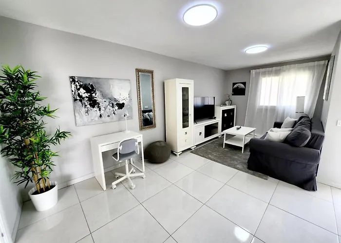 Sea View Penthouse Sunshine Urbania *