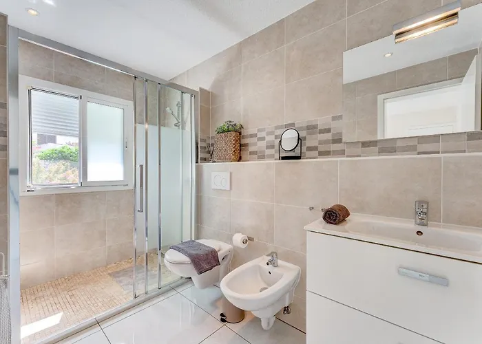 Sea View Penthouse Sunshine Urbania